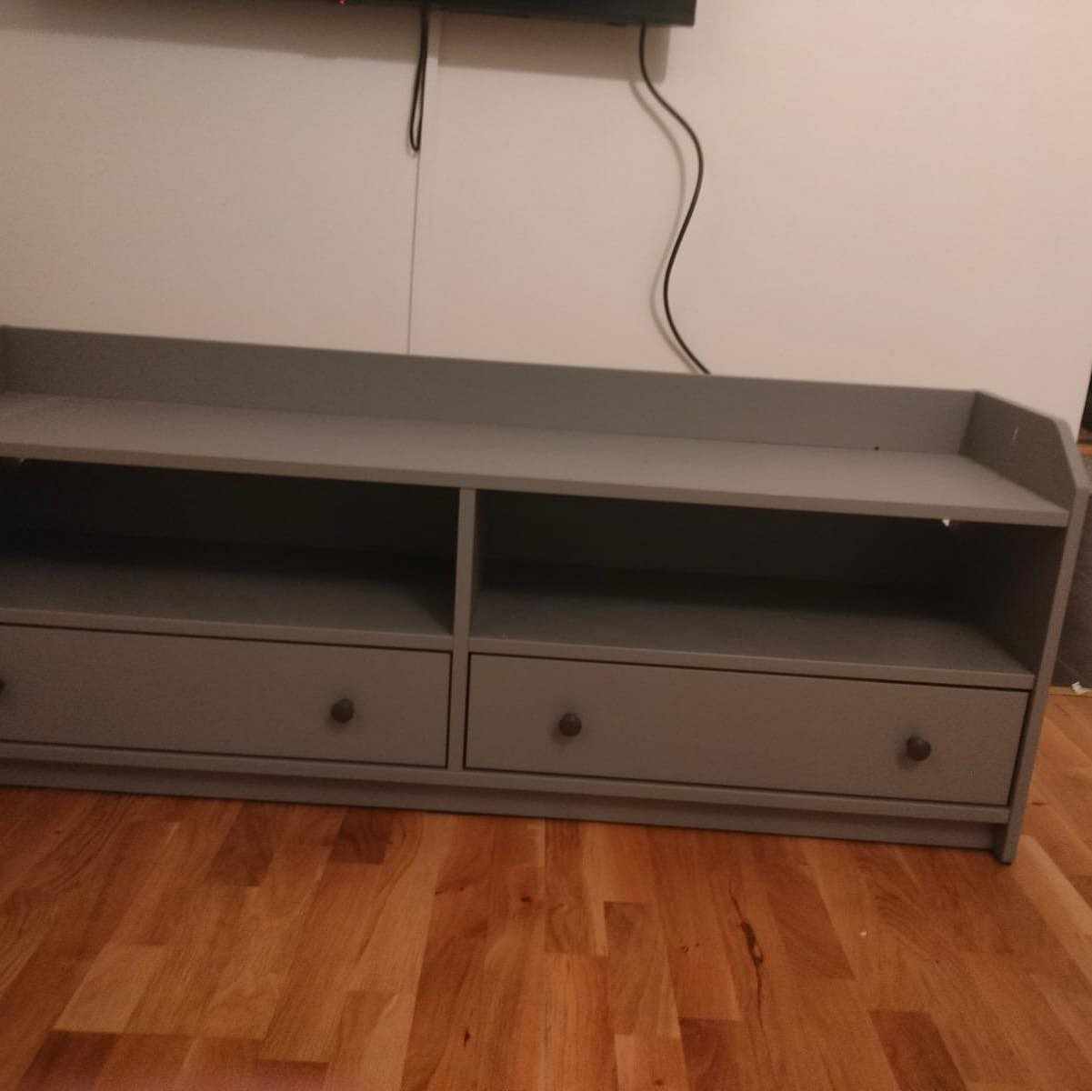 image of Pick up and drop TV BANK - 