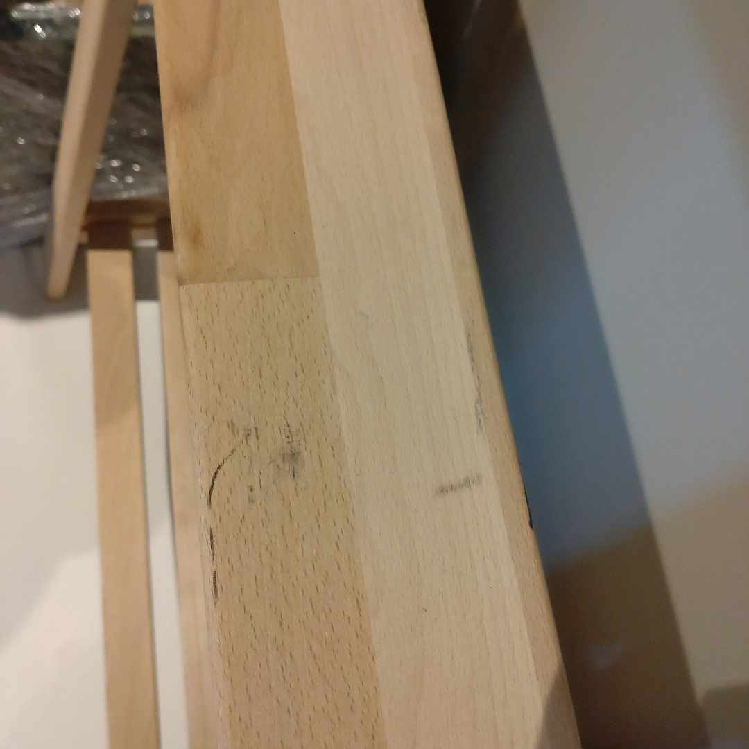image of Två skrivbordsben, Ikea - Solna