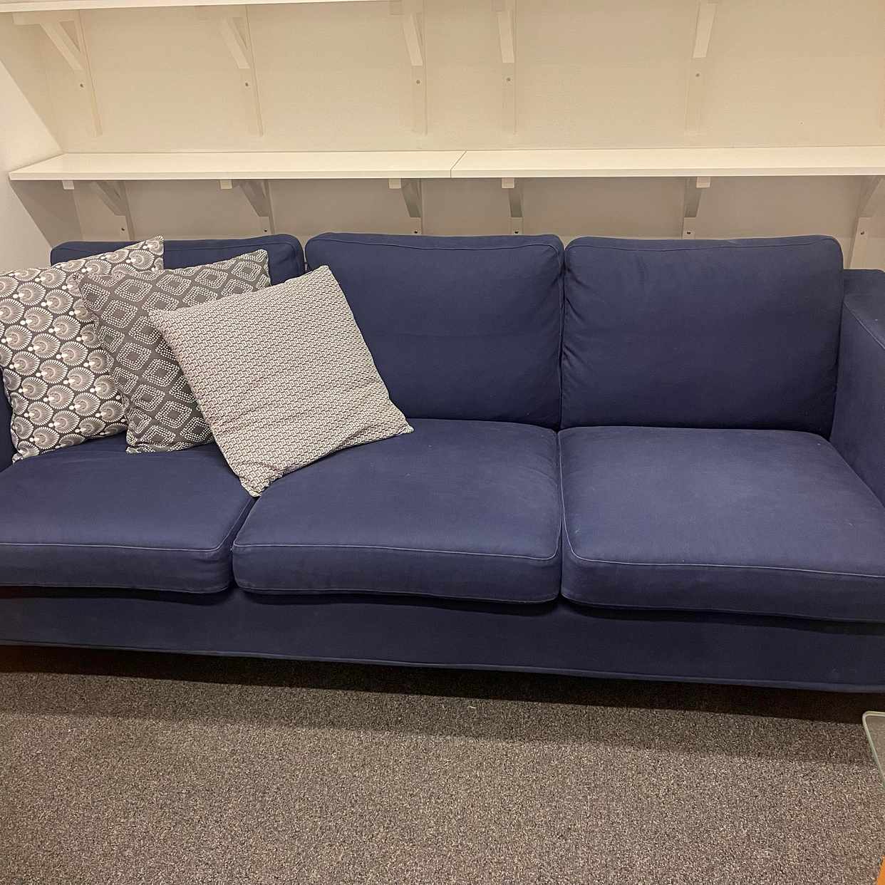 image of Hämta och lämna soffa - 