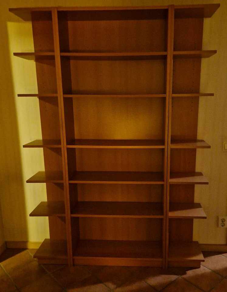 image of Bokhylla med öppna sidor - 