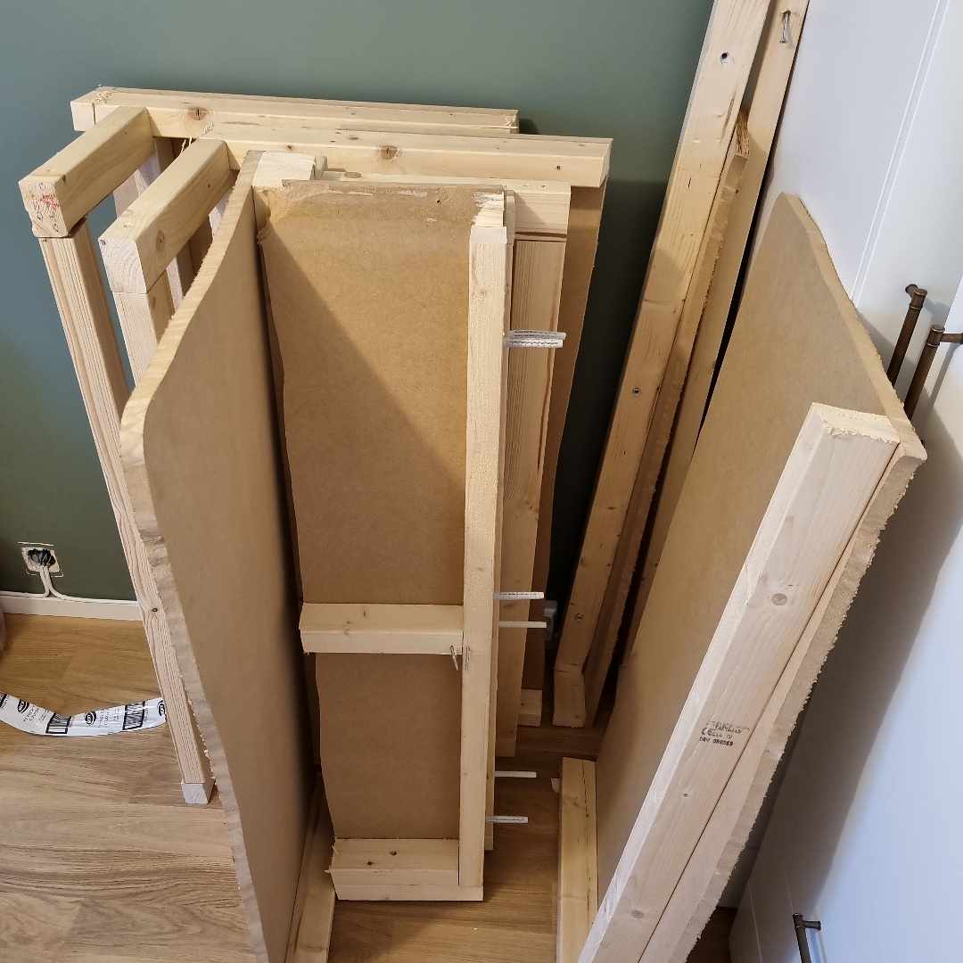 image of Mdf, och reglar - Farsta