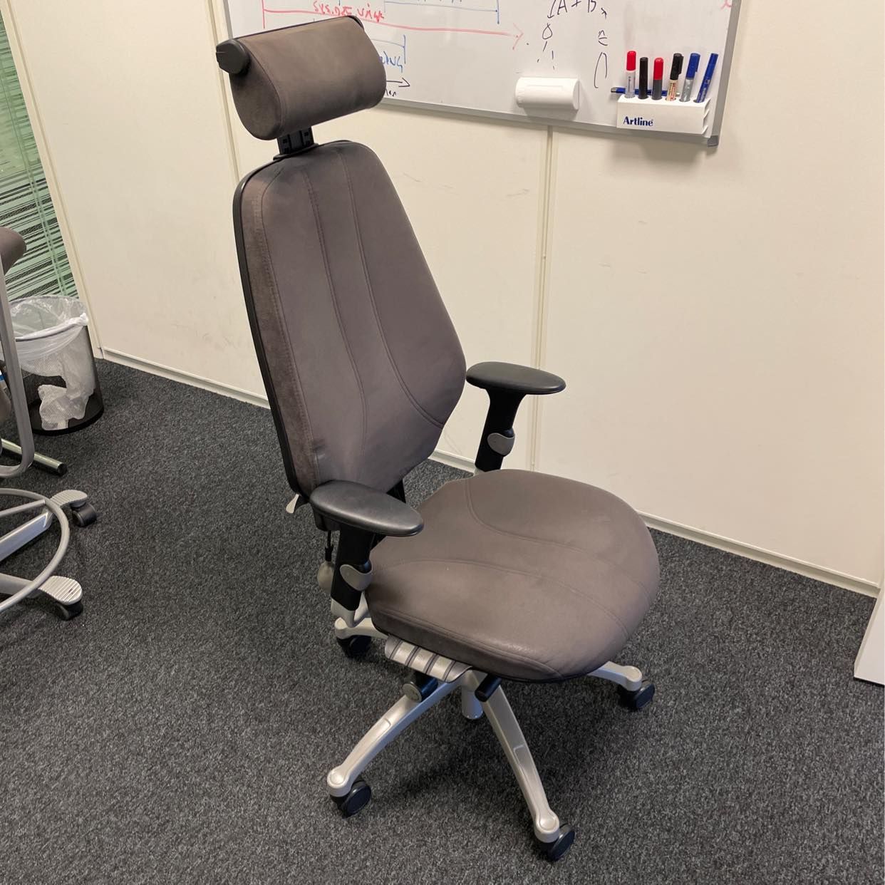 image of Move office furniture - 
