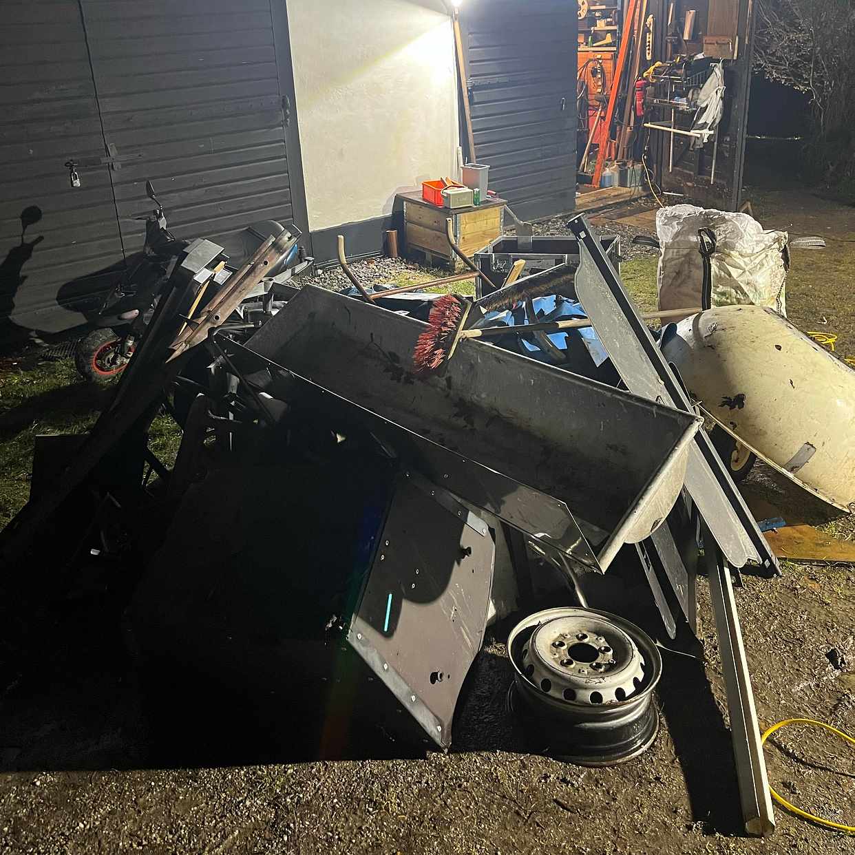 image of Mixed garage junk - Norsborg