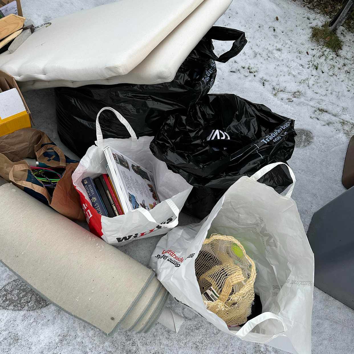 image of Divers sorterat skräp åvc - Danderyd