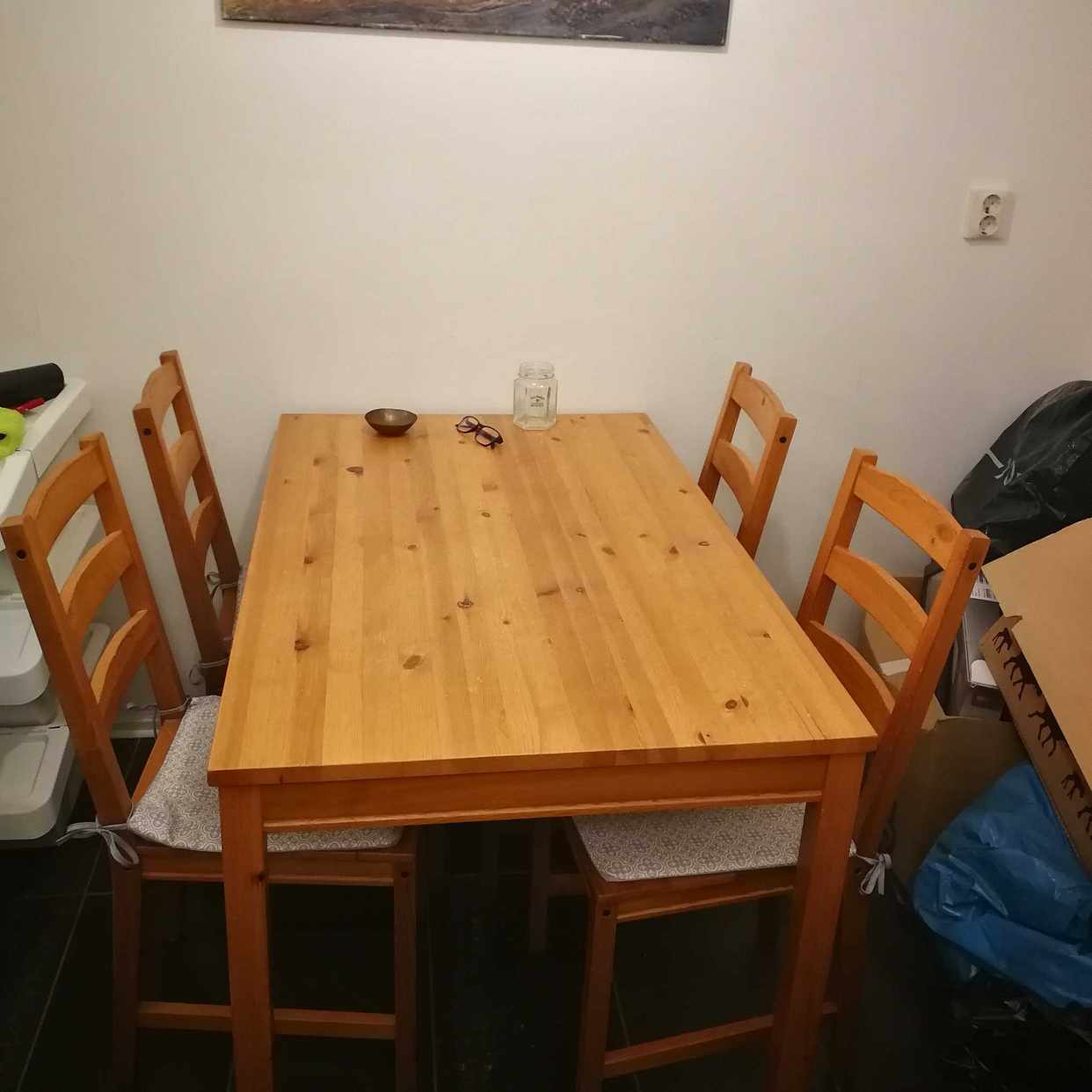 image of Ikea JOKKMOKK Bord och 4 - Nacka