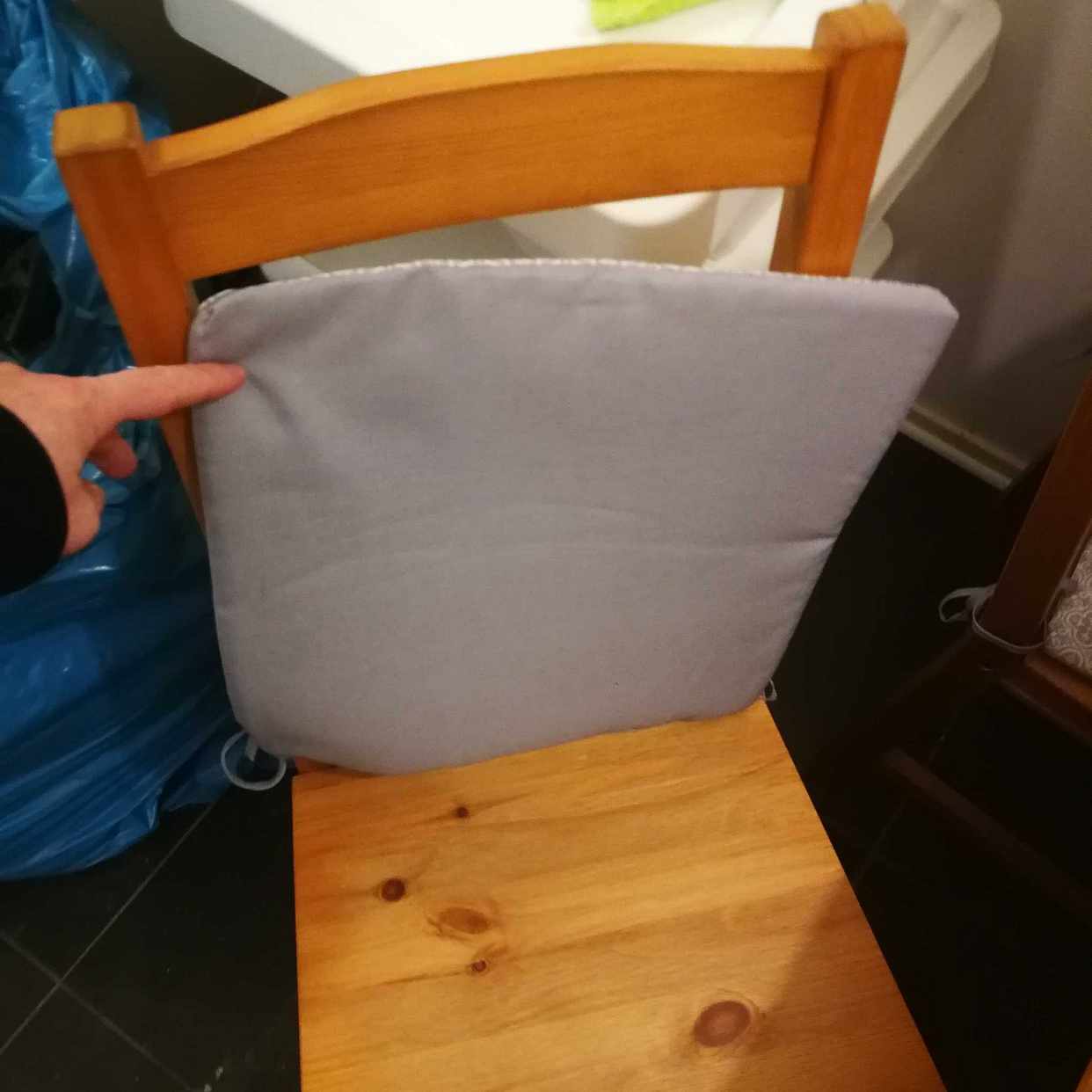 image of Ikea JOKKMOKK Bord och 4 - Nacka