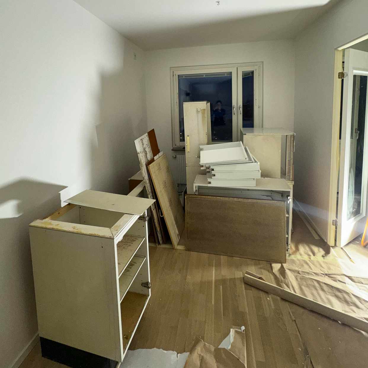 image of Hämtning  kök/garderob - Rinkeby-Kista