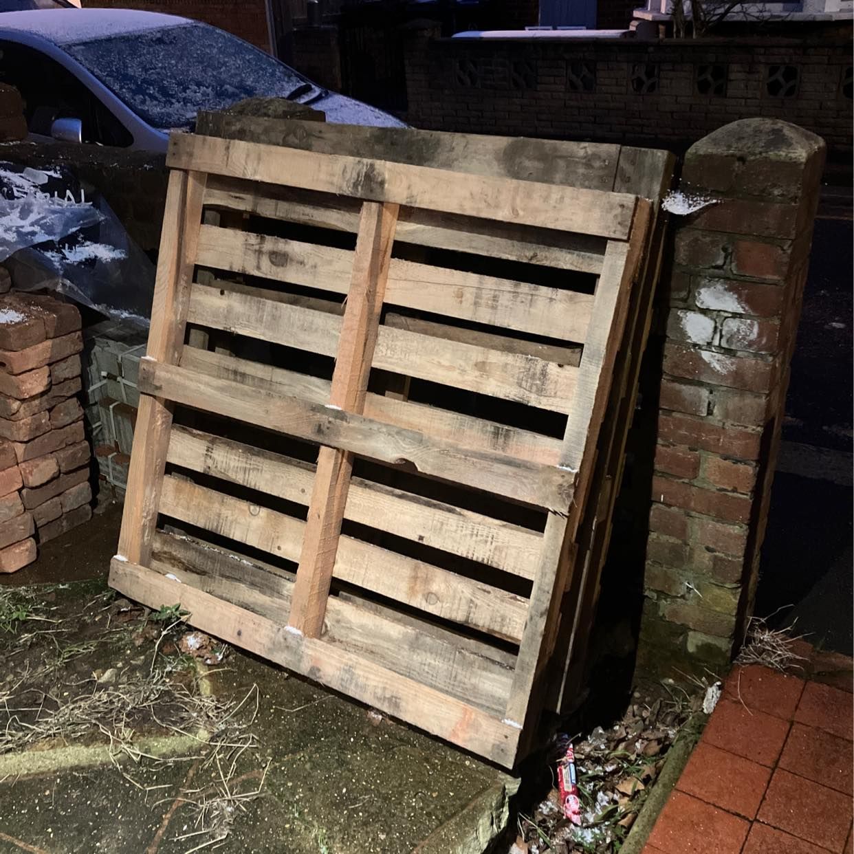 image of 2 no pallets - London