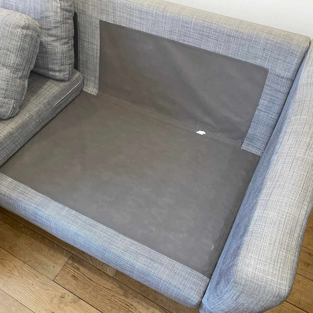 image of Free Couch for Removal - London