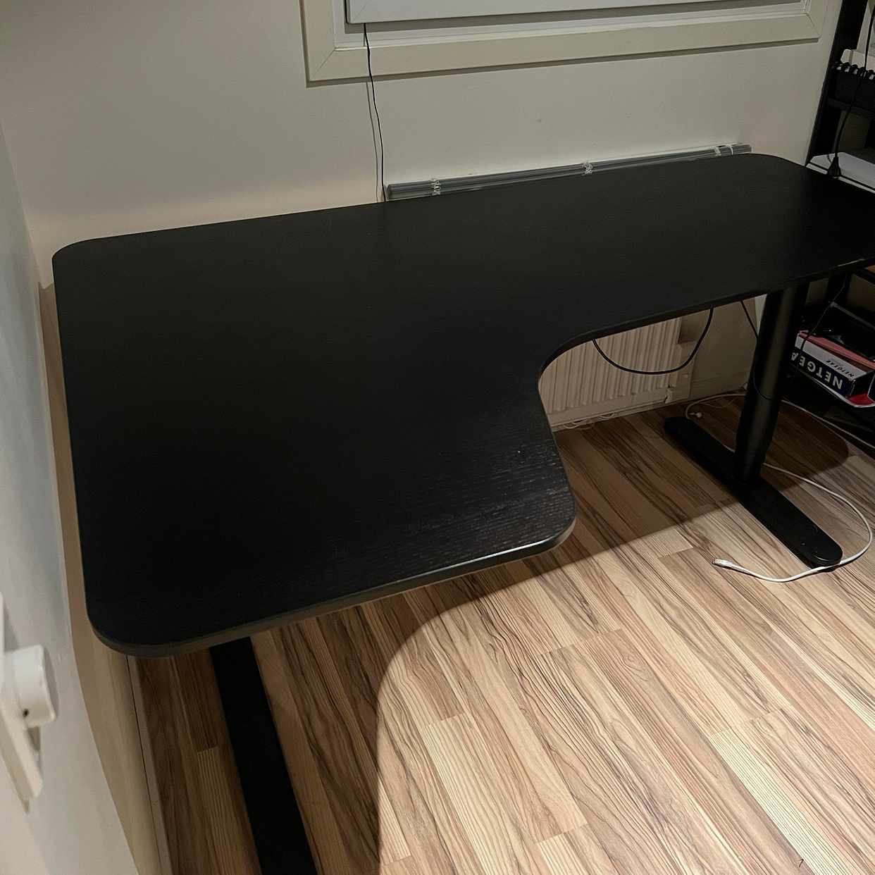 image of Bortskänkes skrivbord - Saltsjöbaden