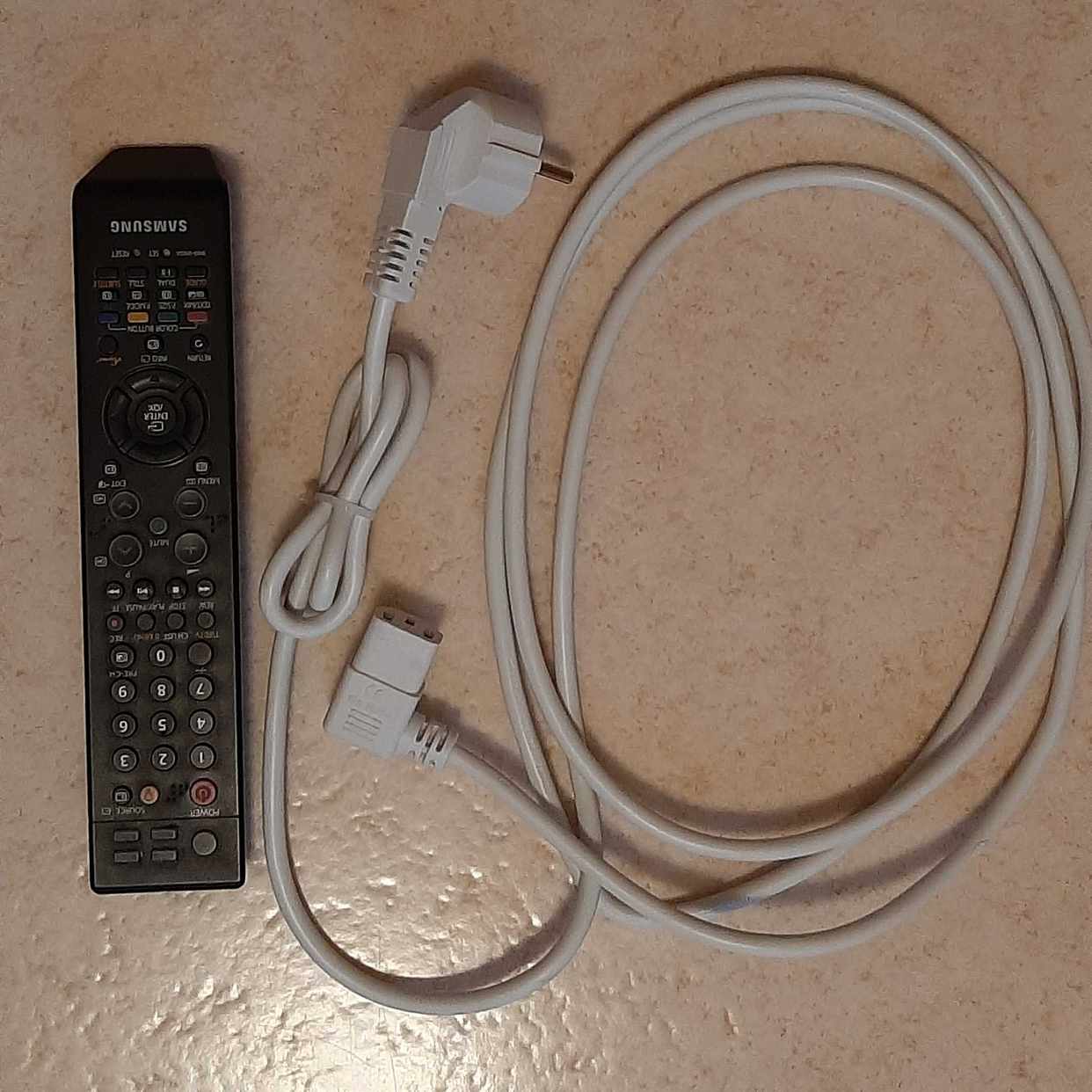 image of Platt-tv, 40 tum, LCD - Sollentuna