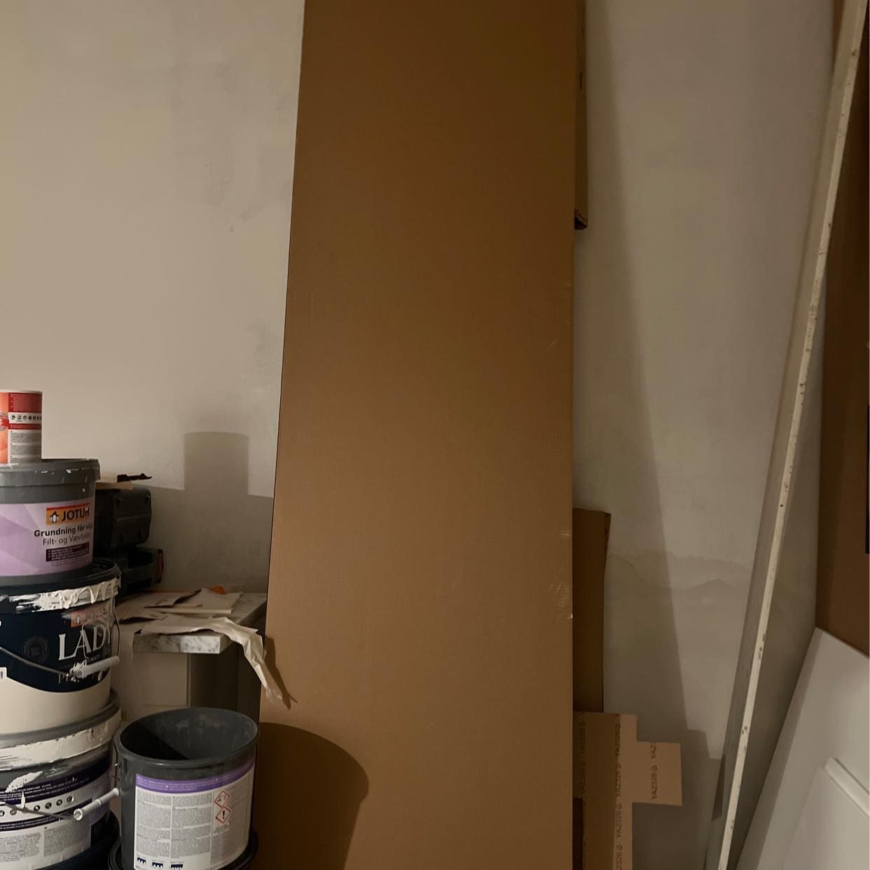 image of Cardboard + general waste - Stockholm