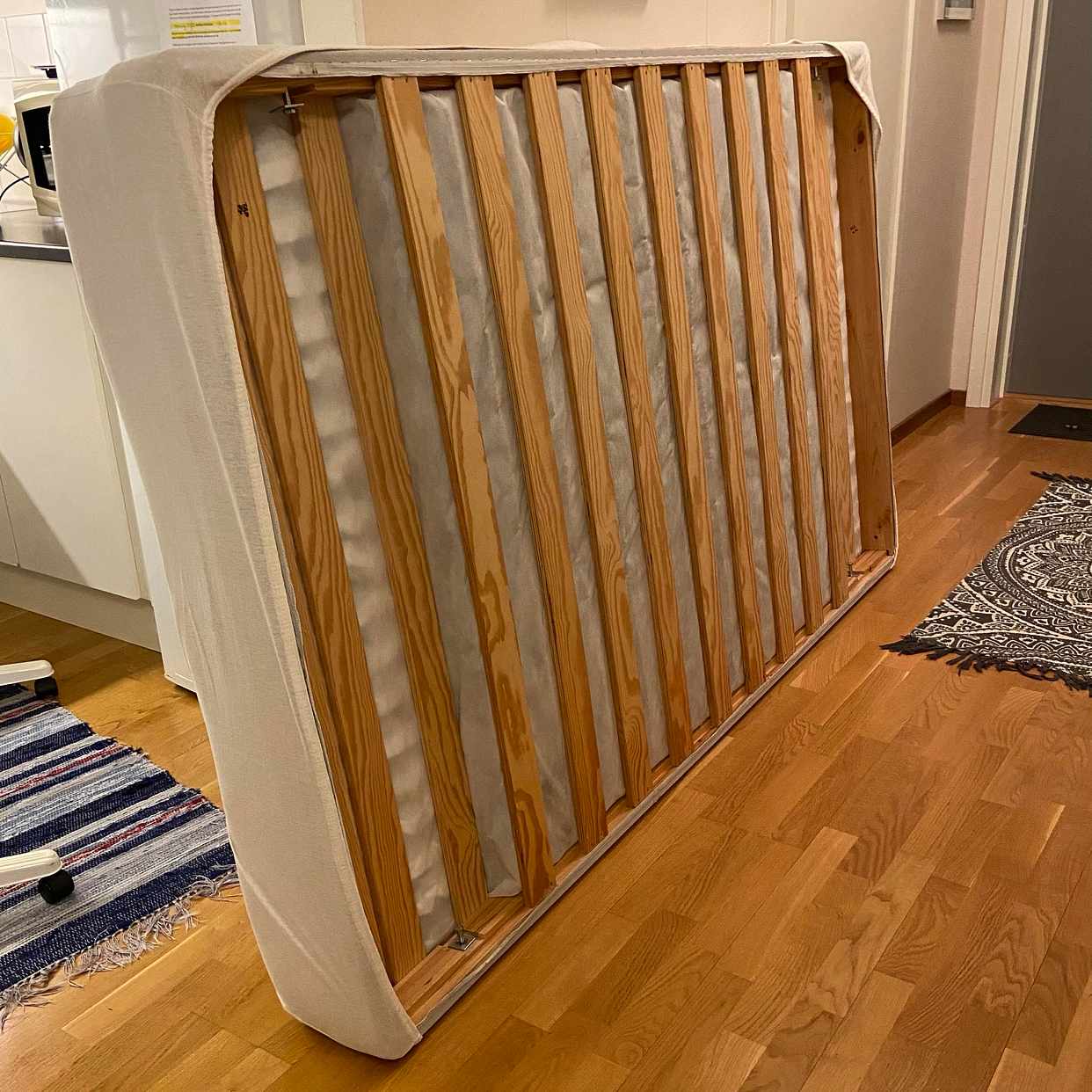image of Säng + bäddmadrass - 