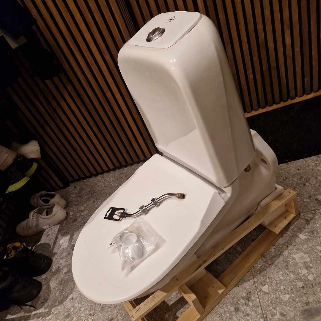 image of Vägghängd WC Gustavsberg - Stockholm