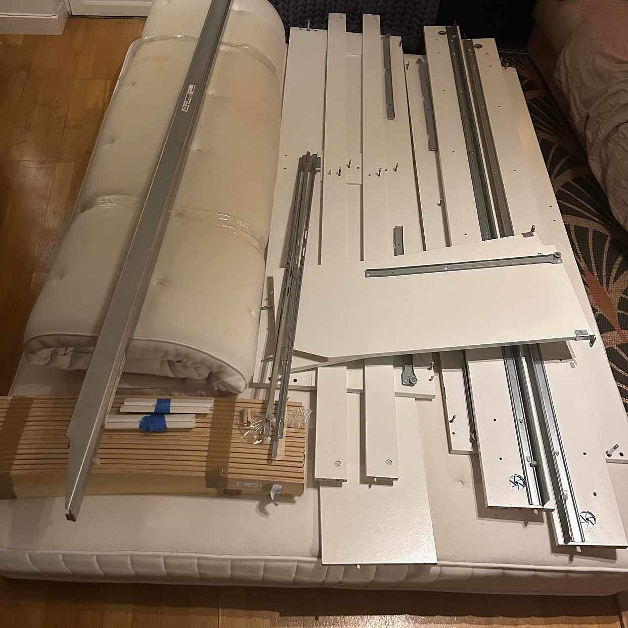 image of Ikea brimnes 160 cm - Årsta