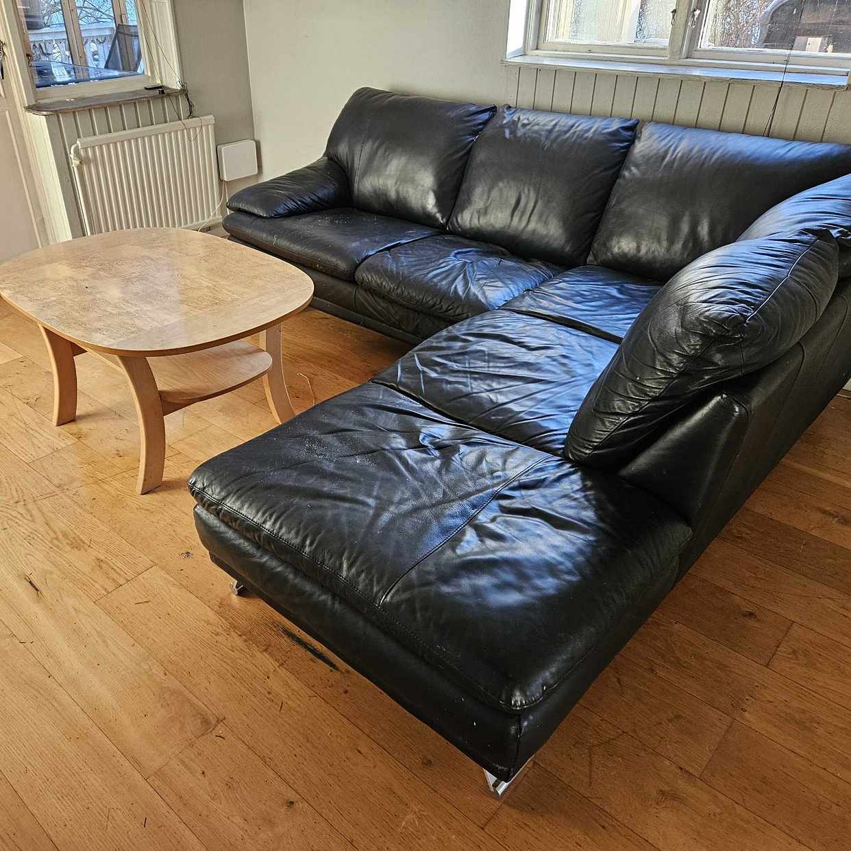 image of Bed, sofa, exercise bike - Järfälla