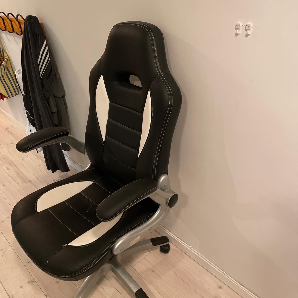 image of Gaming chair - Skarpnäck