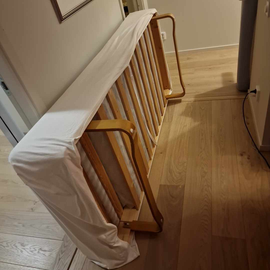 image of Flytta säng, sedan tippen - 
