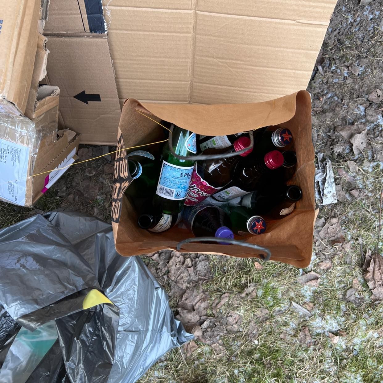 image of Cardboard plastic bottles - Stockholm