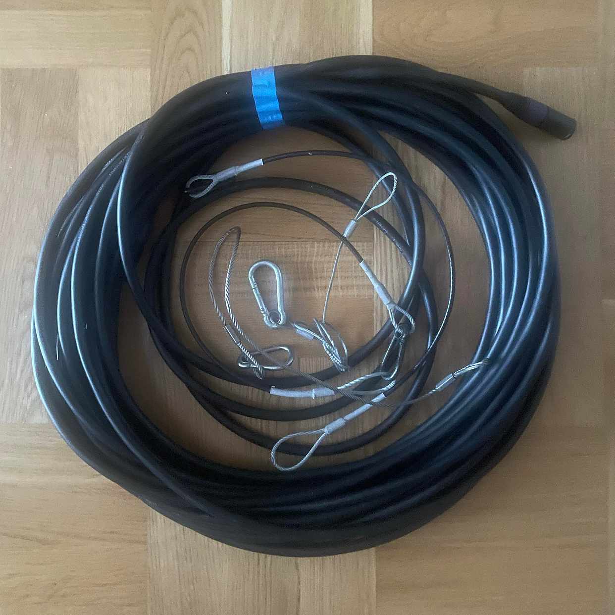 image of Cable + small wires - 