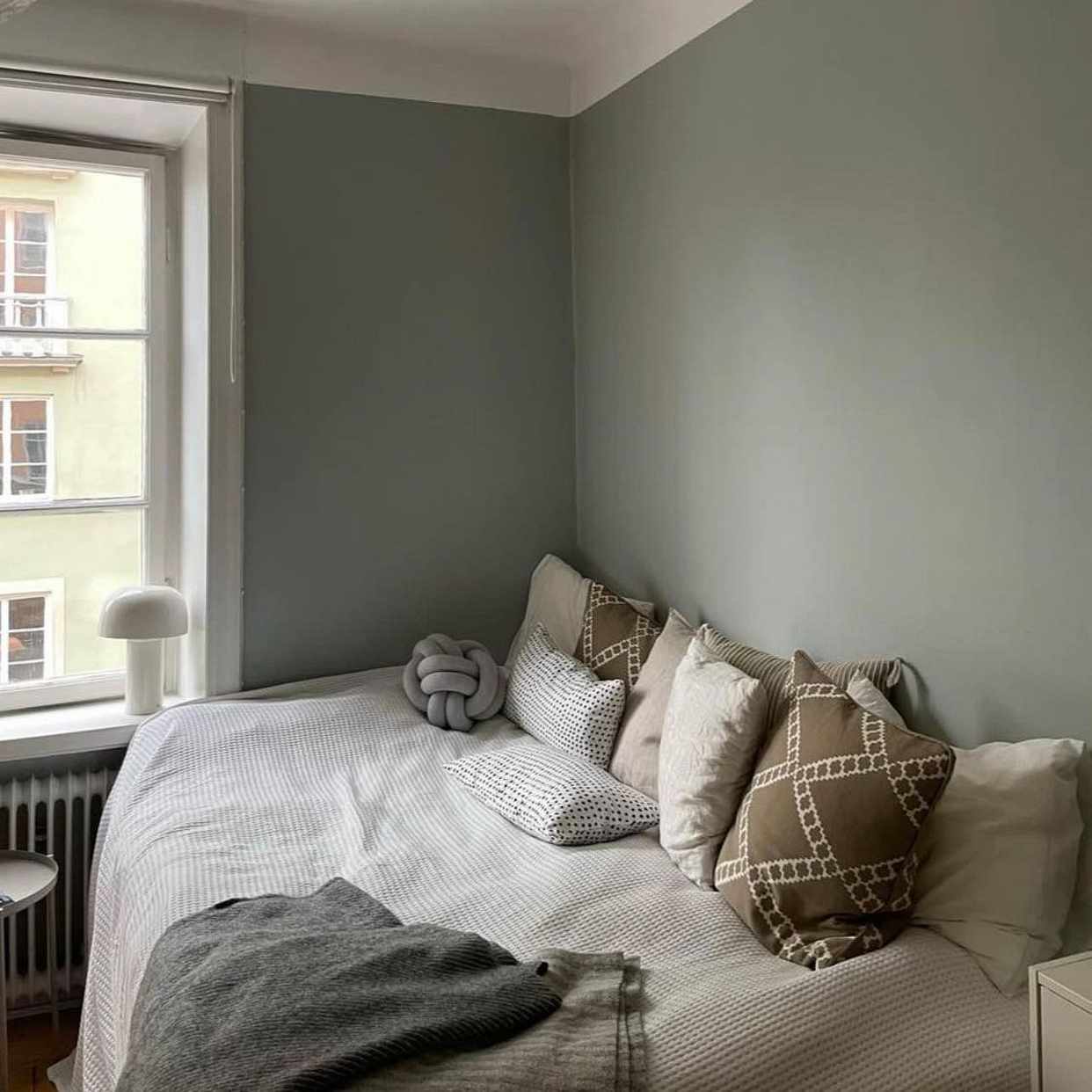 image of Säng 140 - 