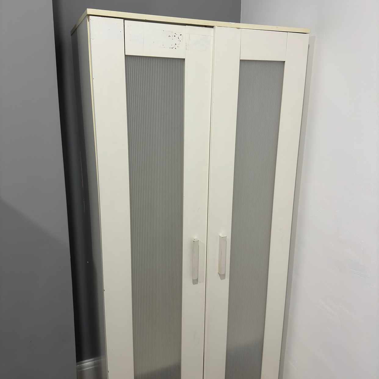 image of Wardrobe, chest of drawer - London