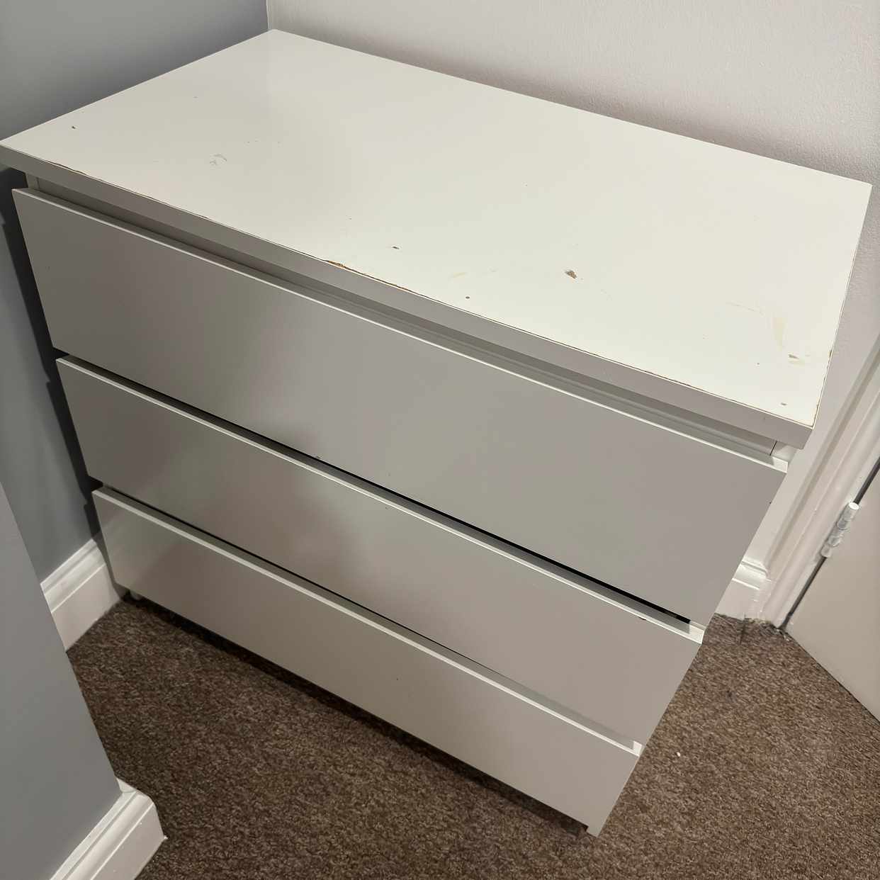 image of Wardrobe, chest of drawer - London
