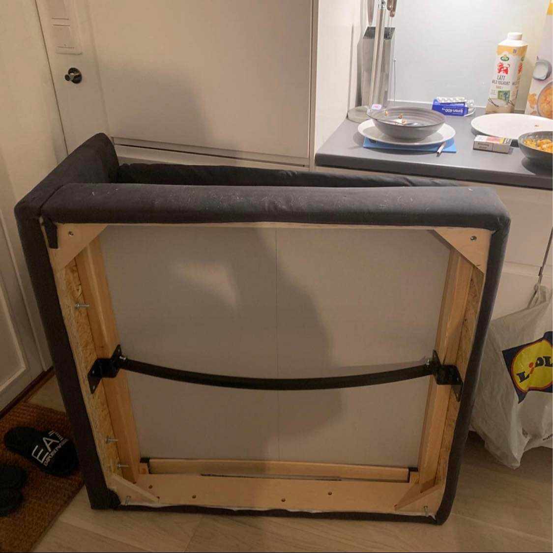 image of Soff och tv bord soffdel - 