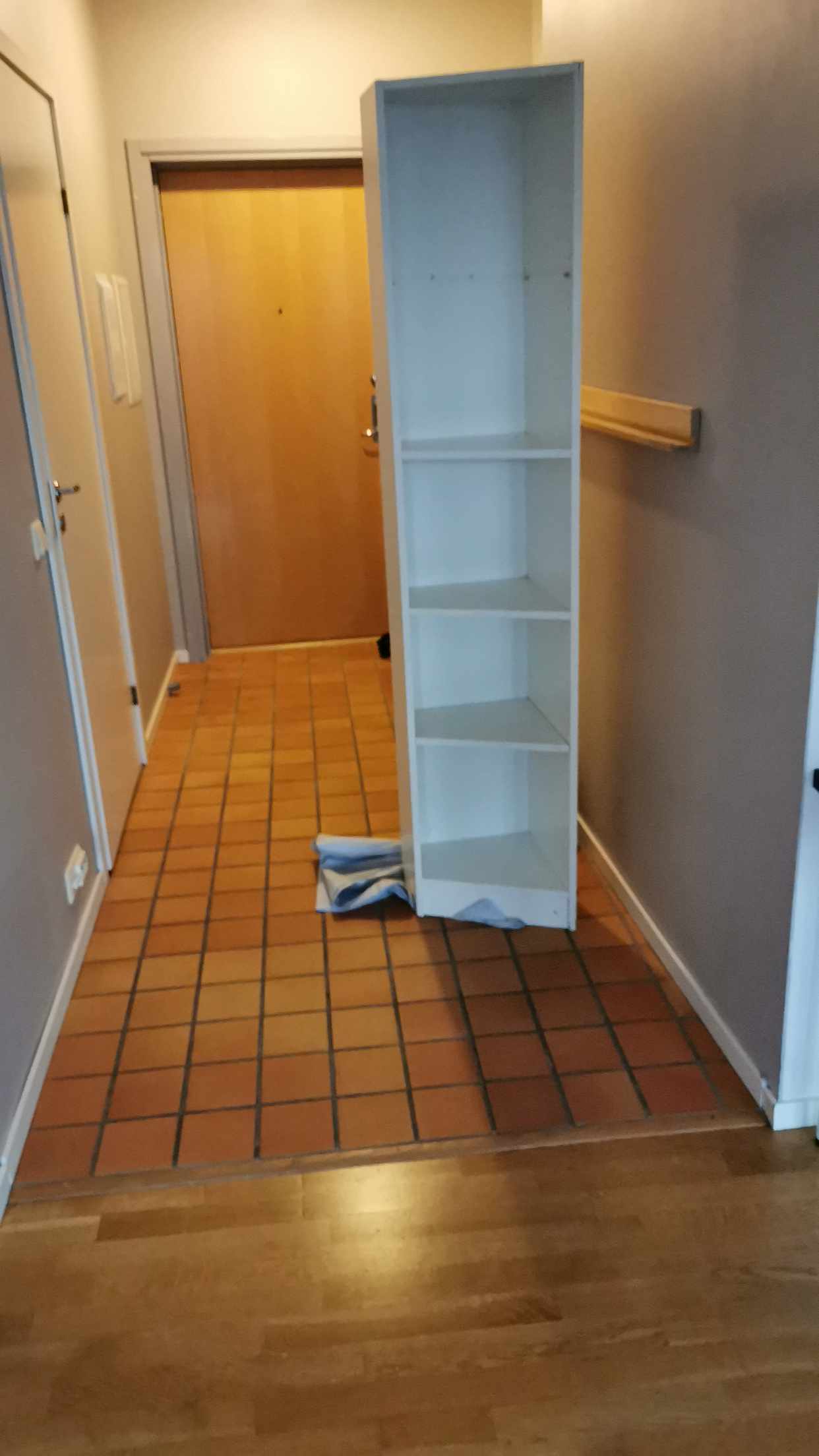 image of Hämta möbler idag söndag - Stockholm