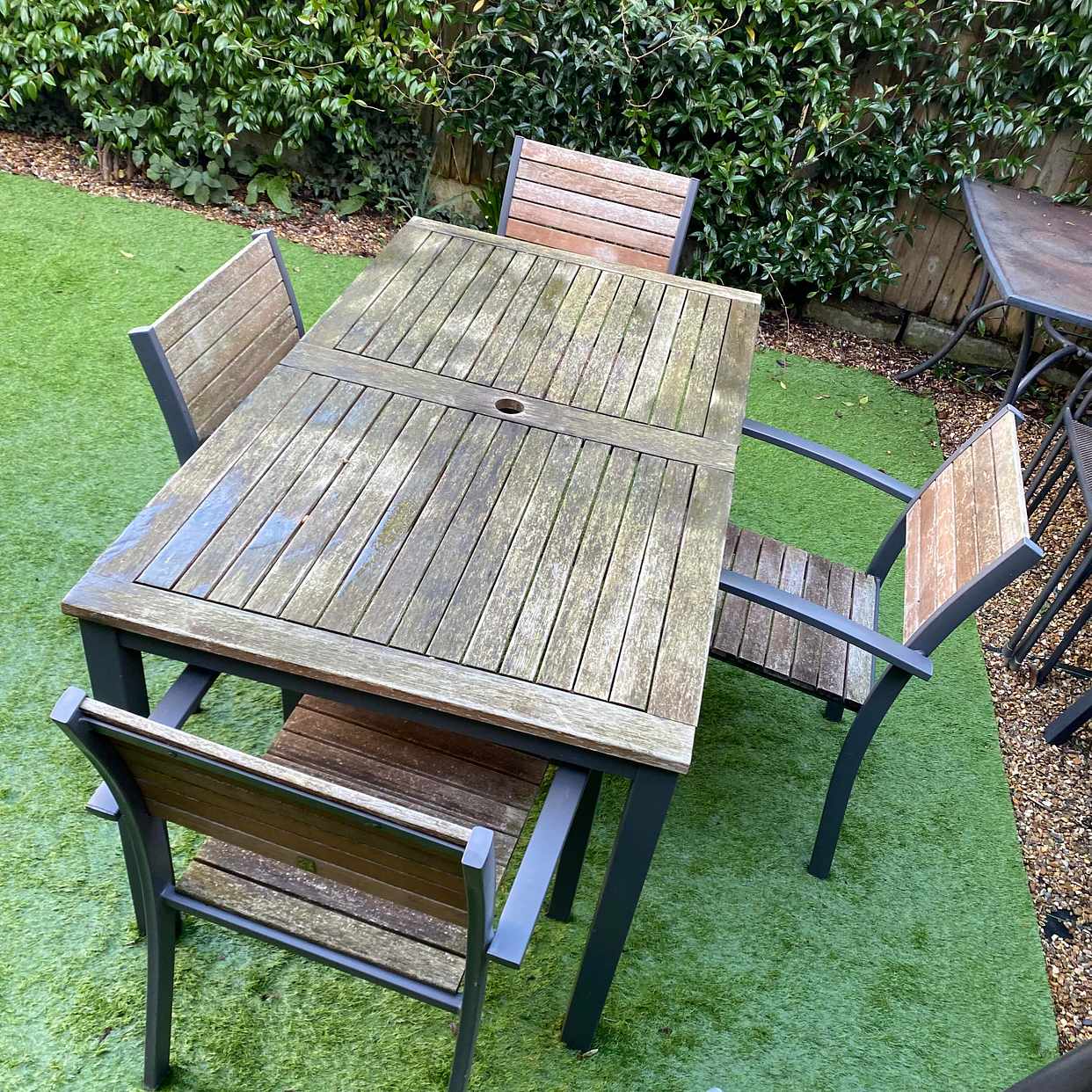 image of Garden table and chairs - London