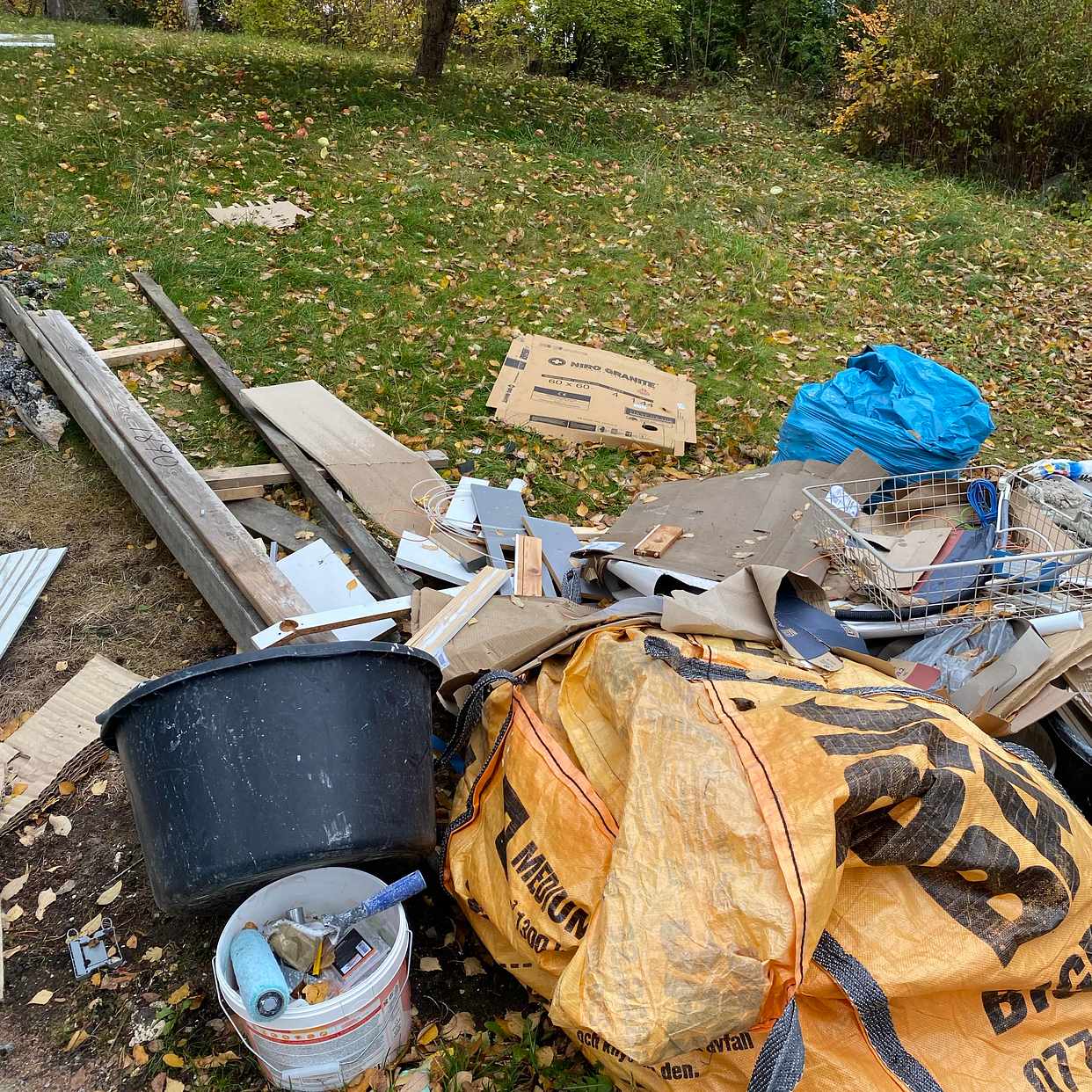 image of Hämta byggmaterial och mö - Täby