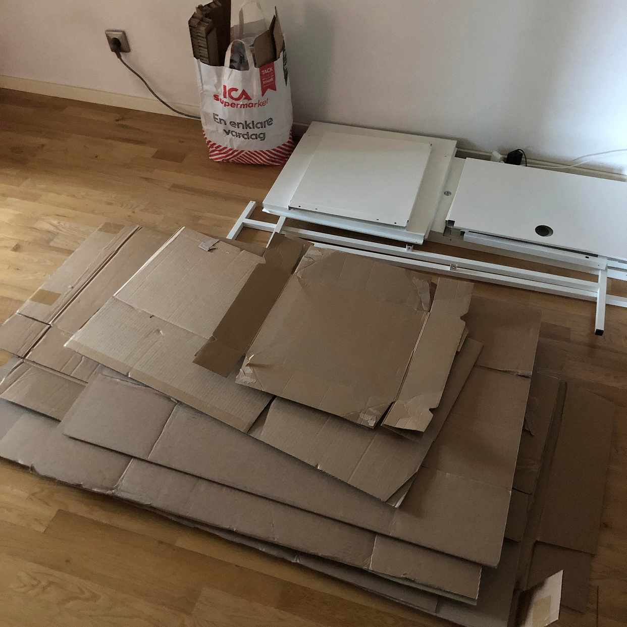 image of assorted items - Rinkeby-Kista