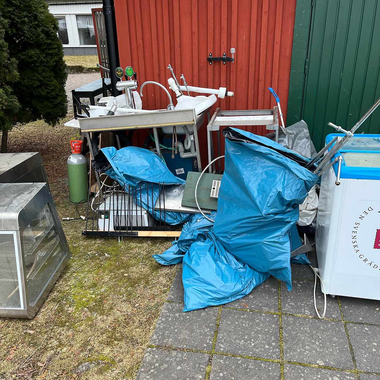 image of Byggmaterial, skräp - Solna