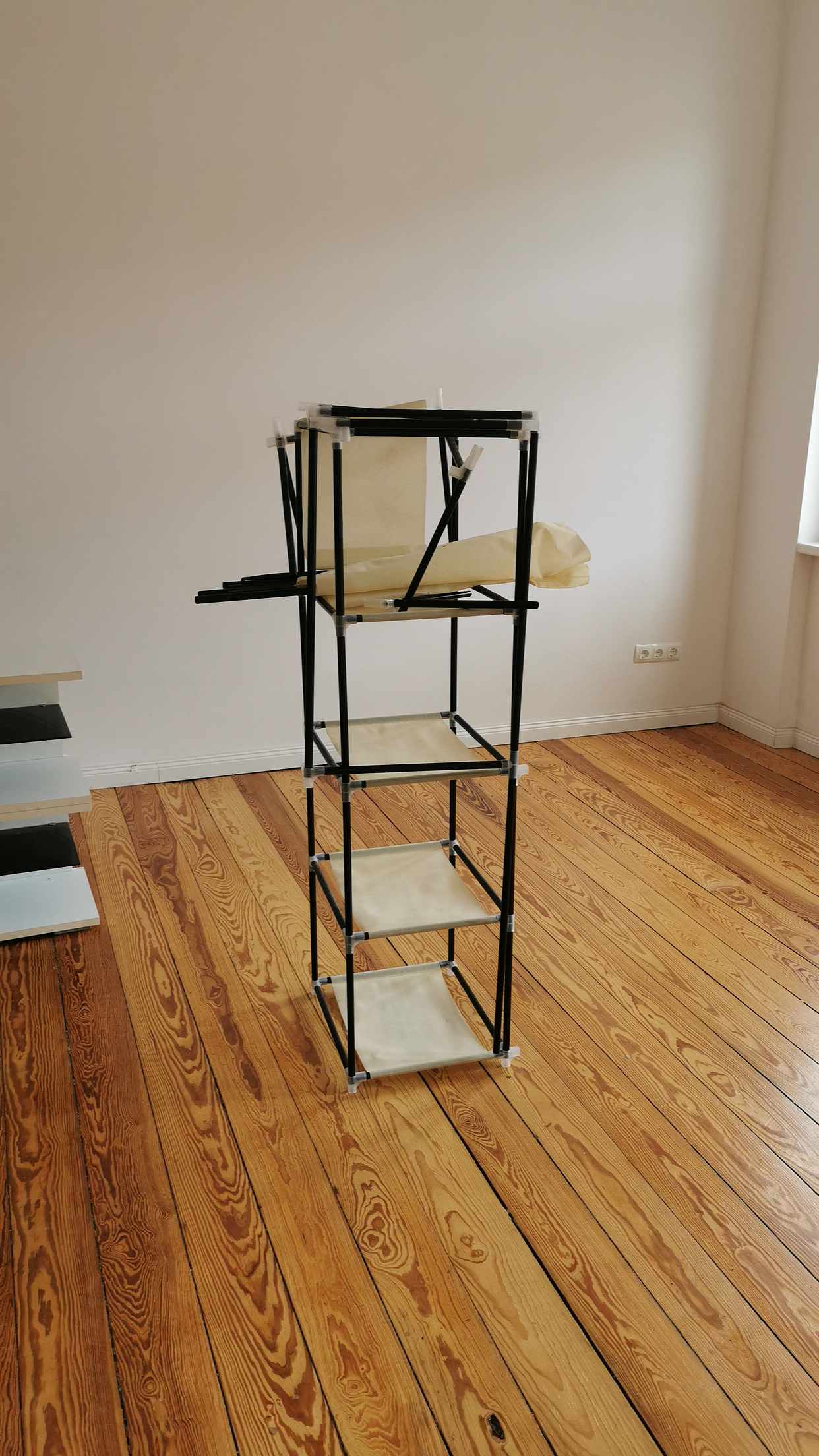 image of Give away and/or recicle - Berlin