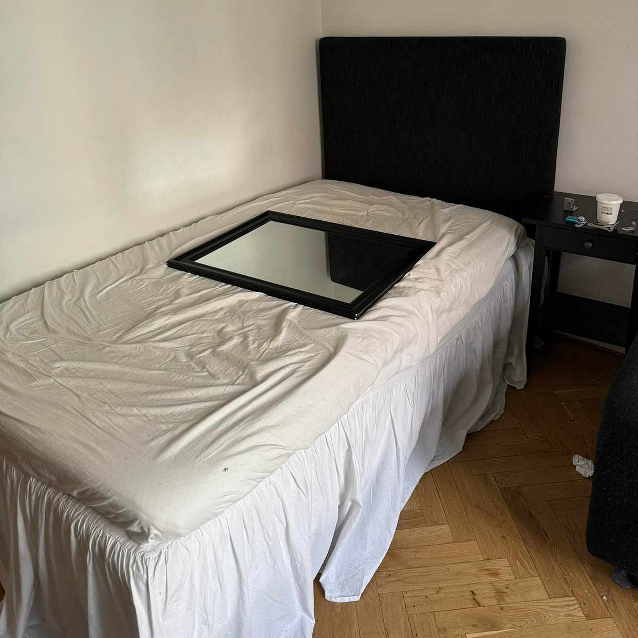 image of Bära ut soffa, säng, skåo - Stockholm