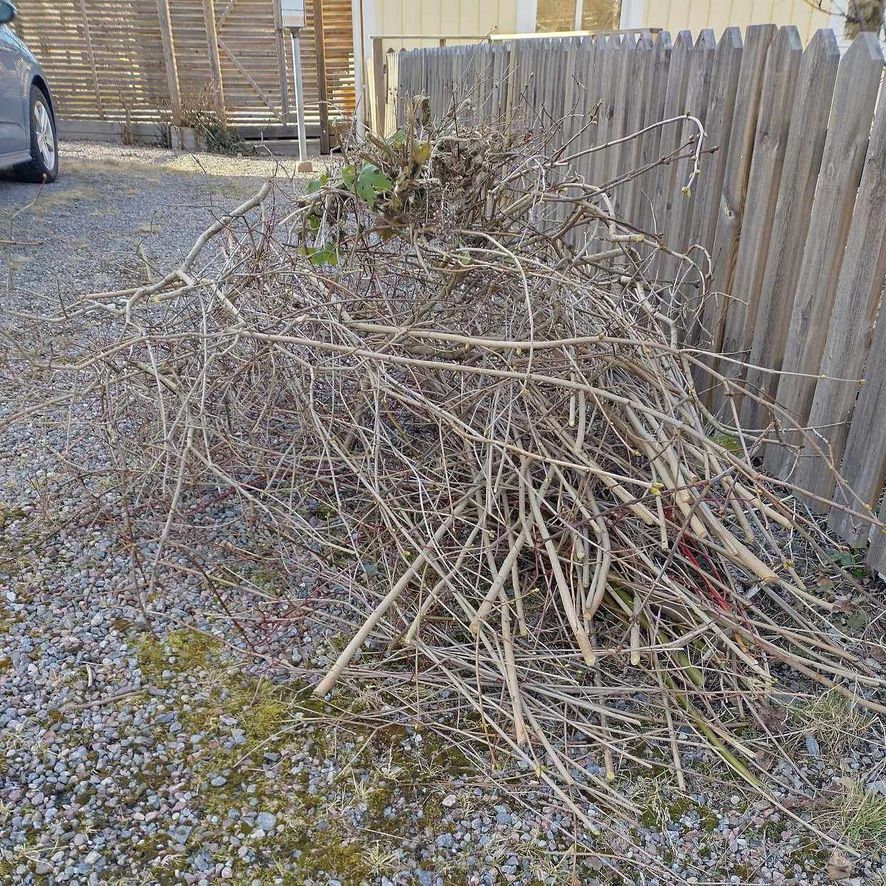 image of Trädgårdsavfall att hämta - Spånga
