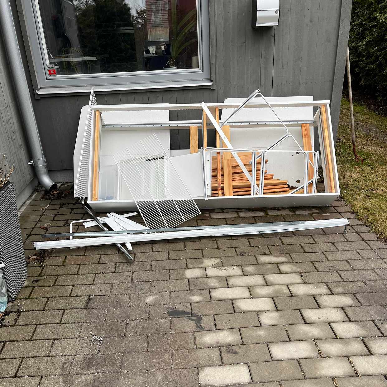 image of Nedmonterad säng, övrigt - Älta