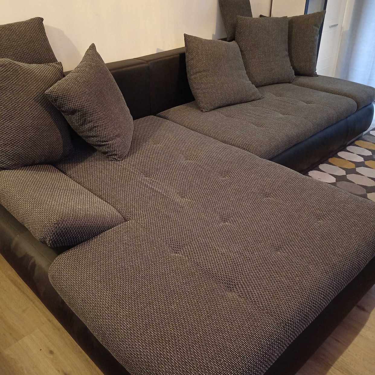 image of Verschenke große Couch - Berlin