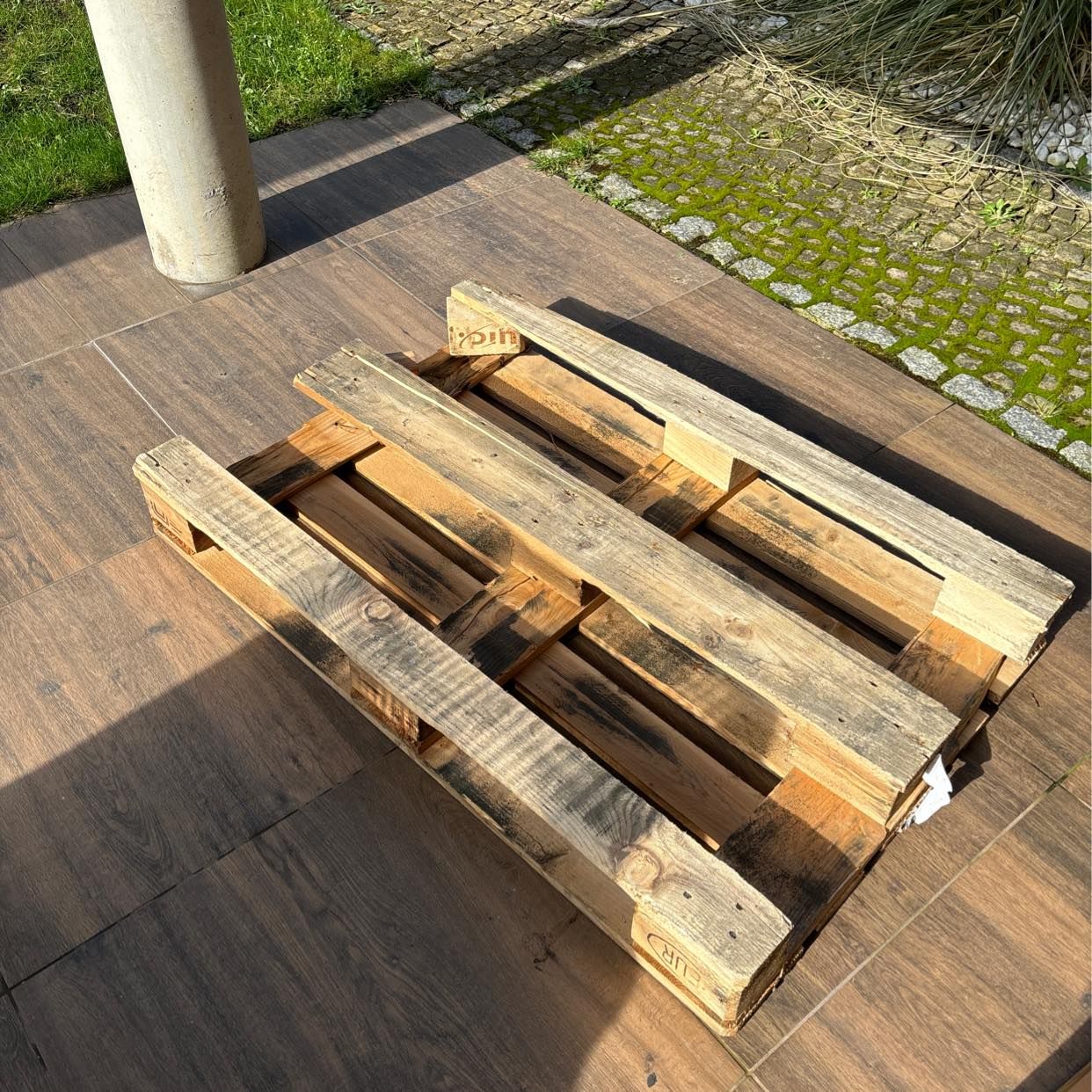 image of 1 Holzpalette entsorgen - Steglitz-Zehlendorf