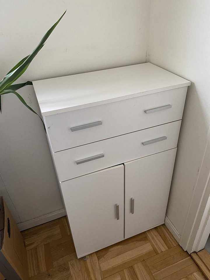 image of skåp bortskänkes - bra fö - 