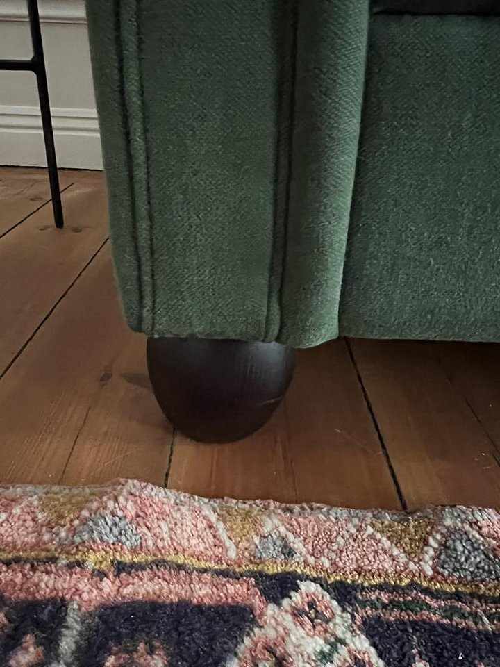 image of Fin liten soffa från Engl - 
