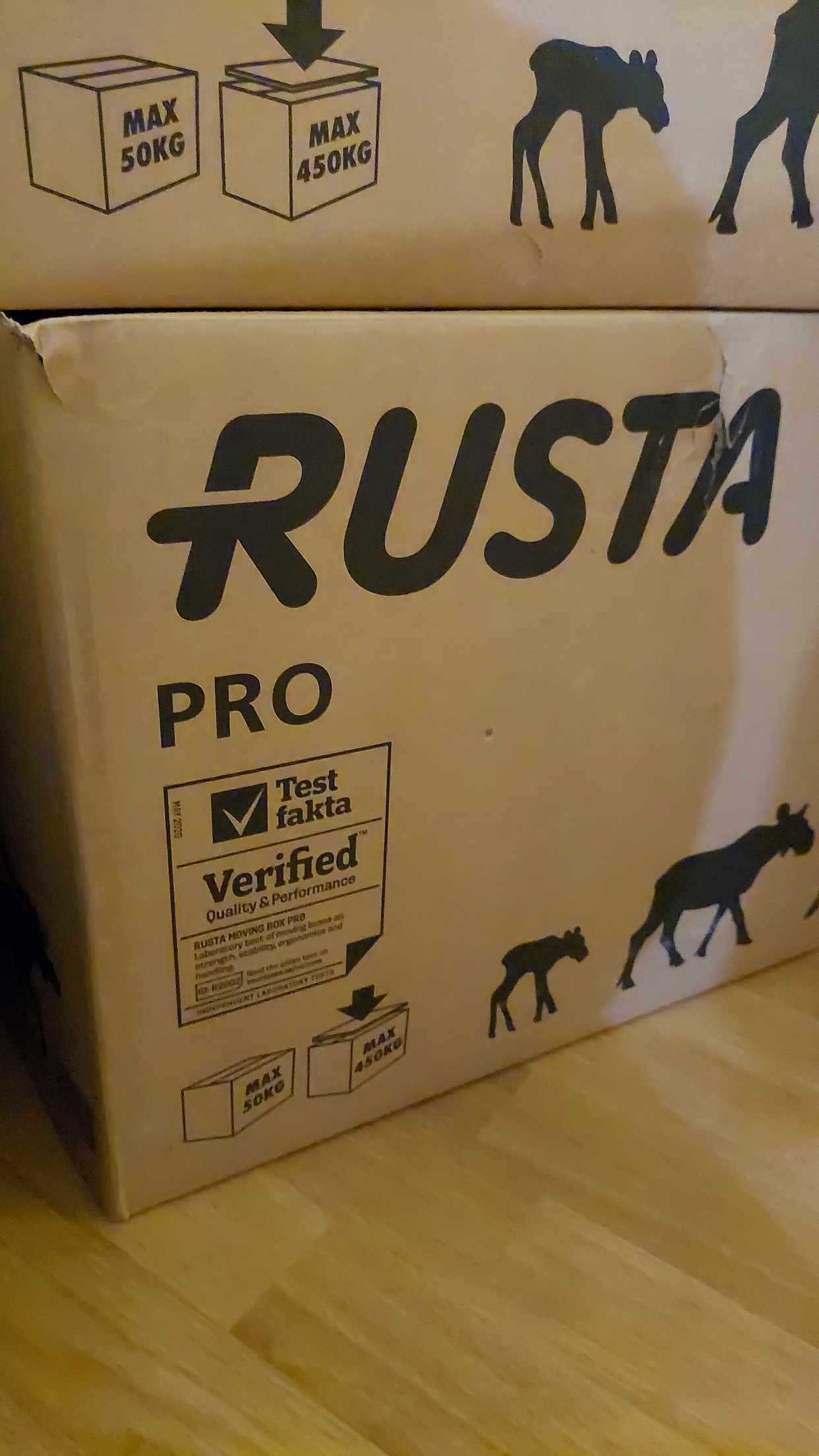 image of Hämta en låda med lampa - 