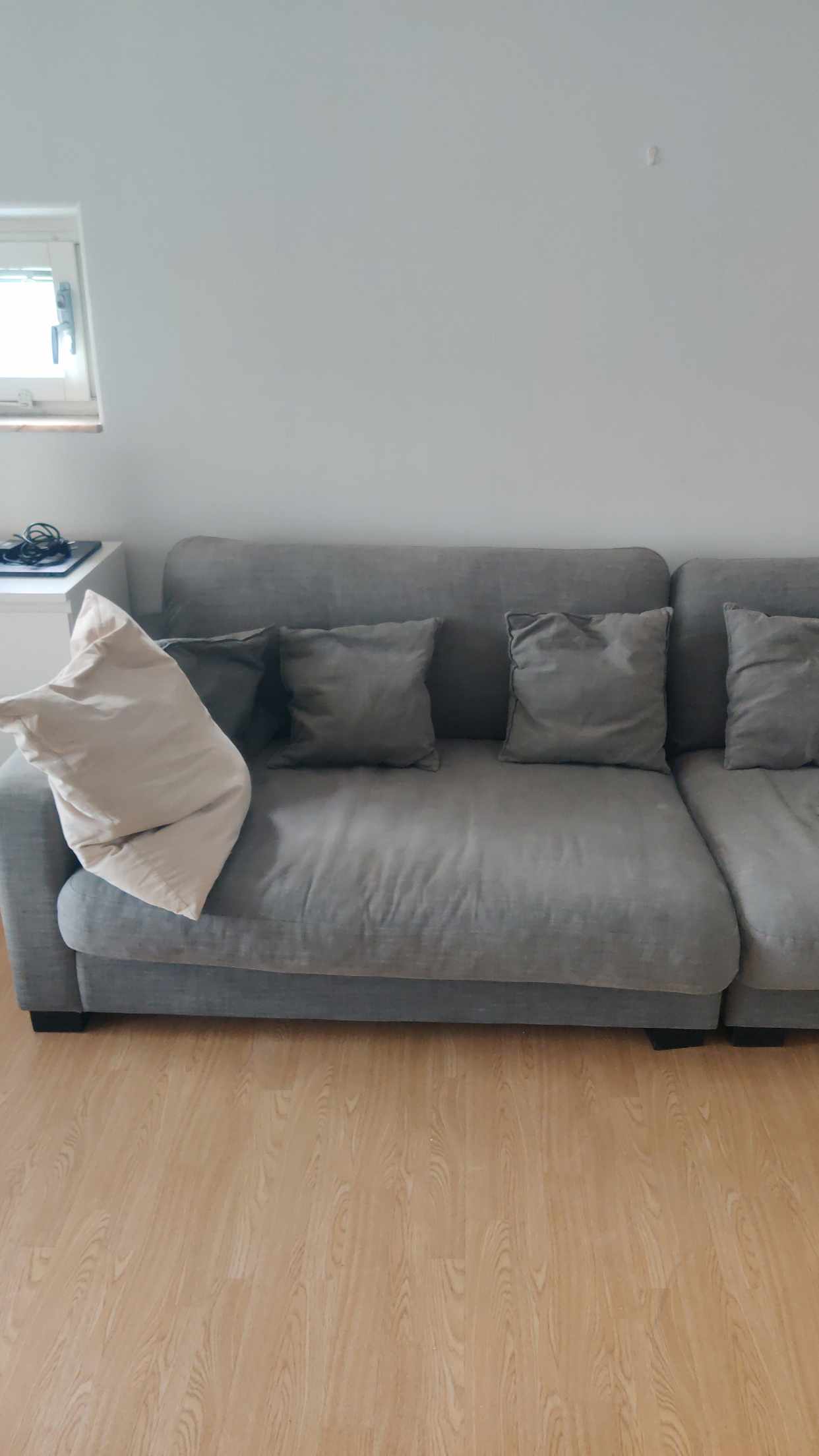 image of Sofa with cushions - Upplands Väsby