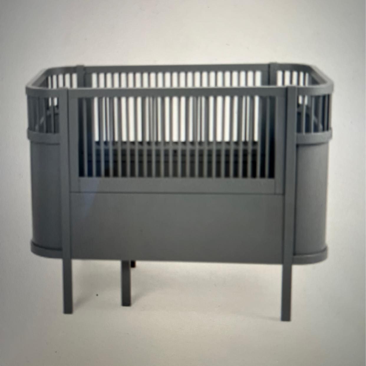 image of Move a kids bed - 