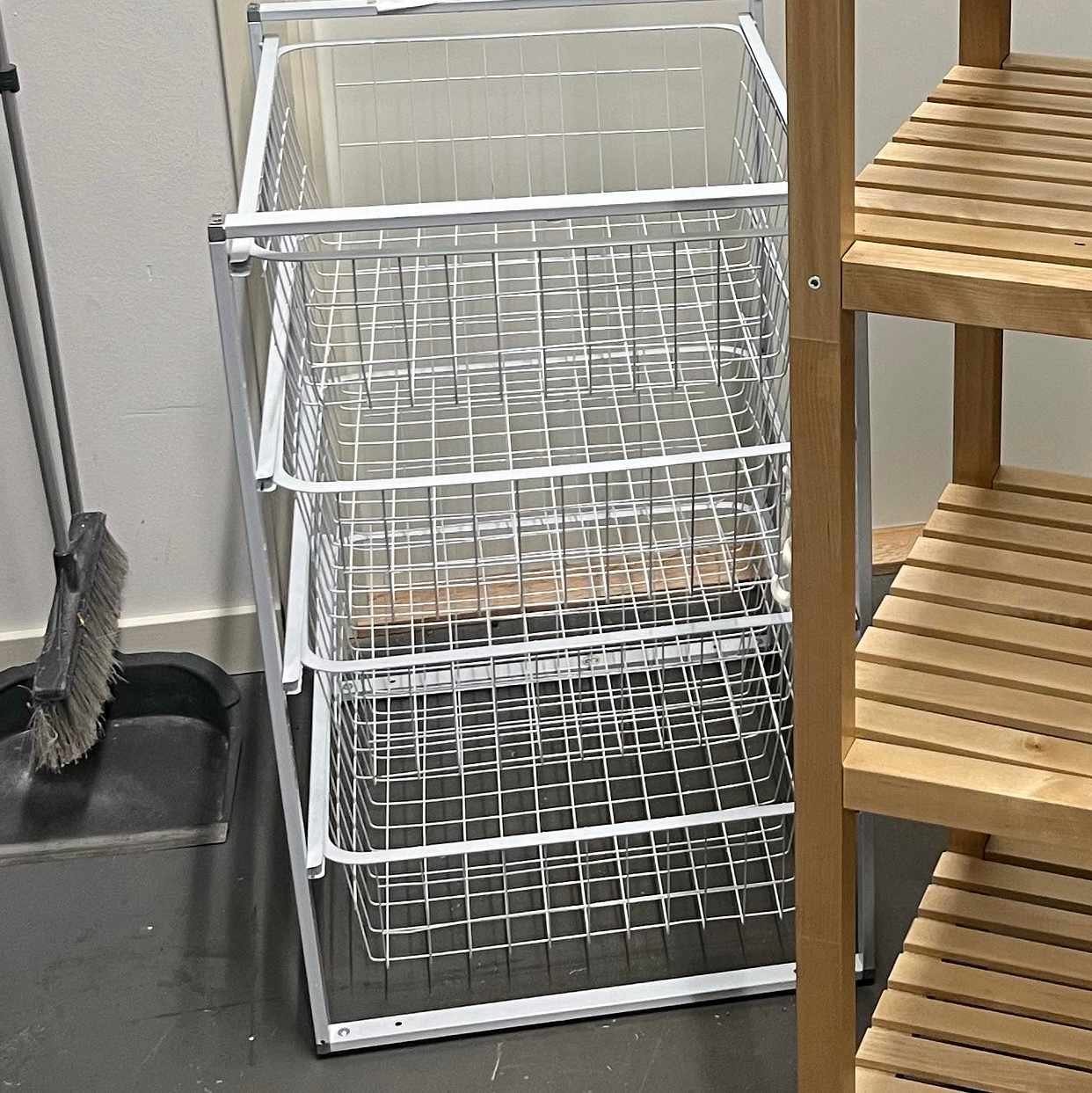 image of Recycle trash,luggage - Bromma