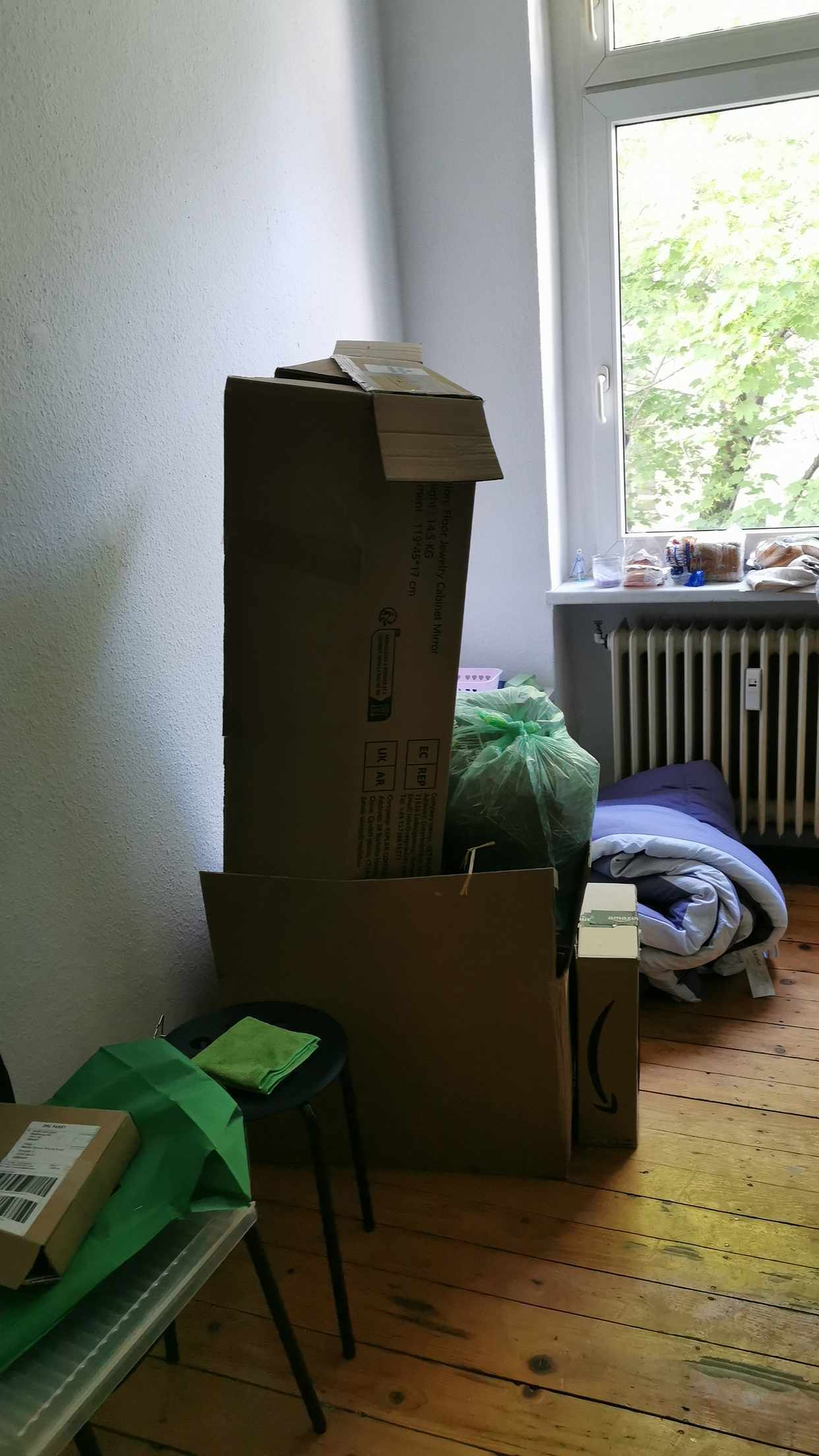 image of Cage,cardboard boxes,fabr - Berlin