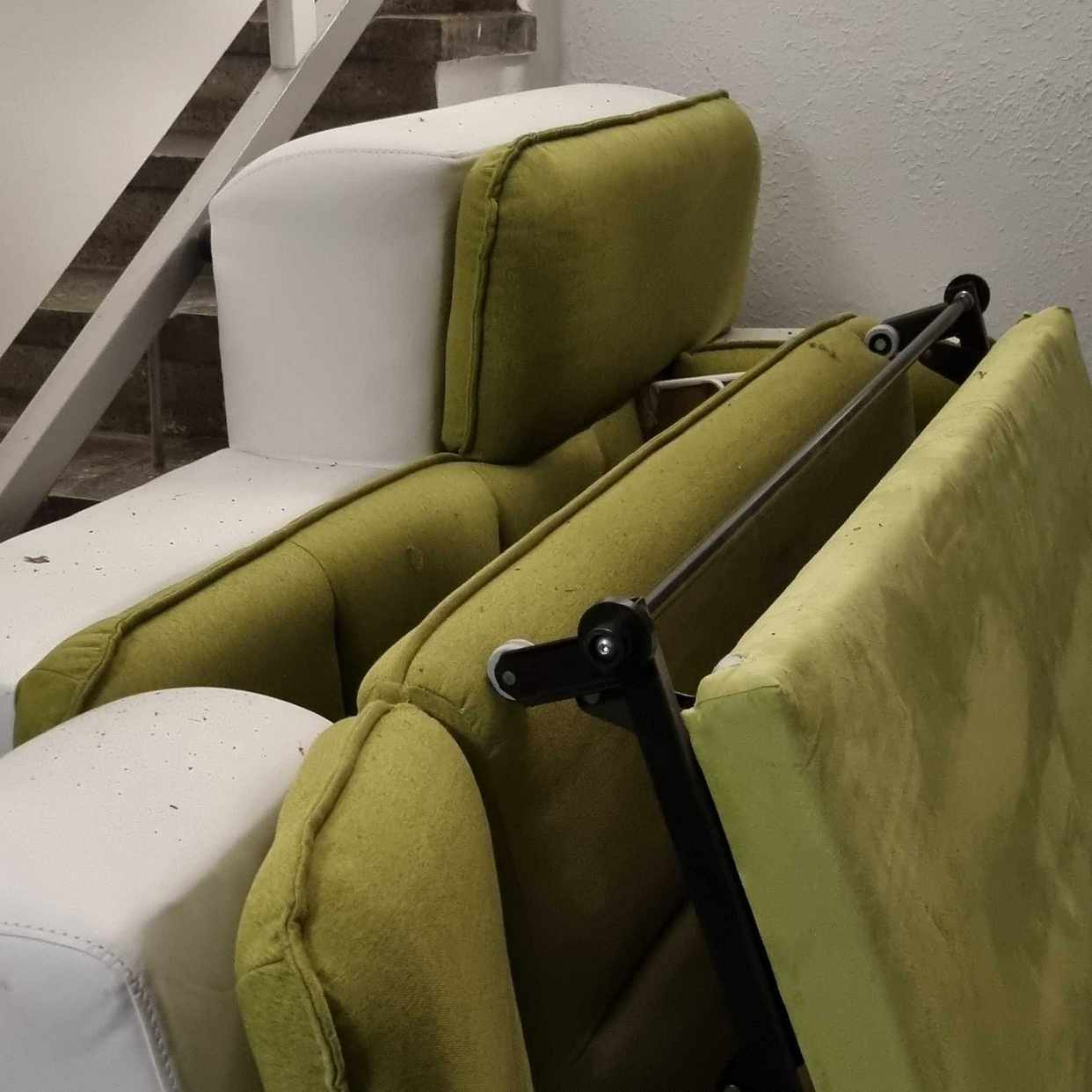 image of Couch Sofa entsorgen - Berlin