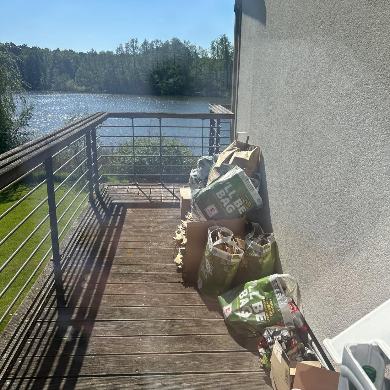 image of Cartoon packing material - Grünheide (mark)