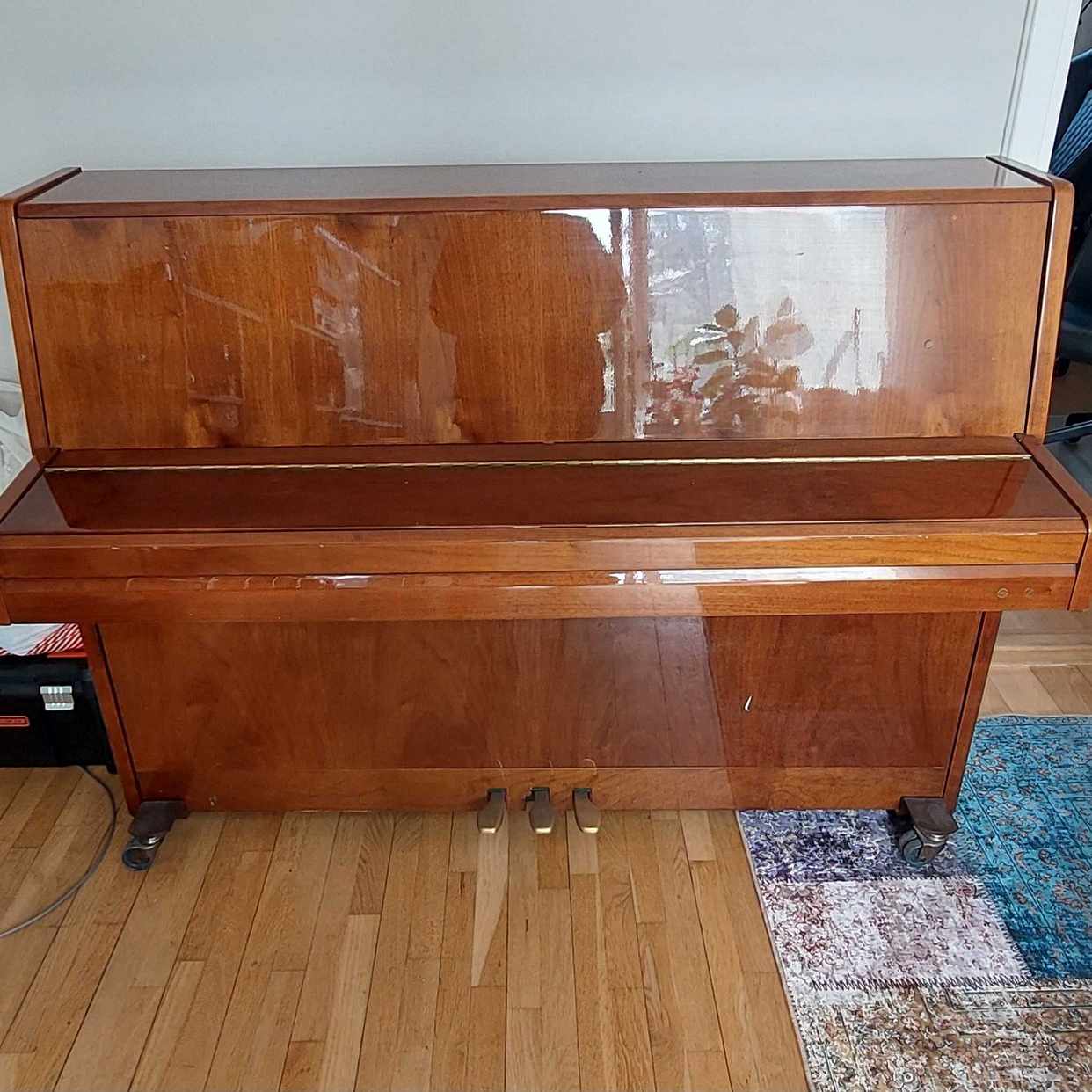 image of Piano bortskänkes - Johanneshov