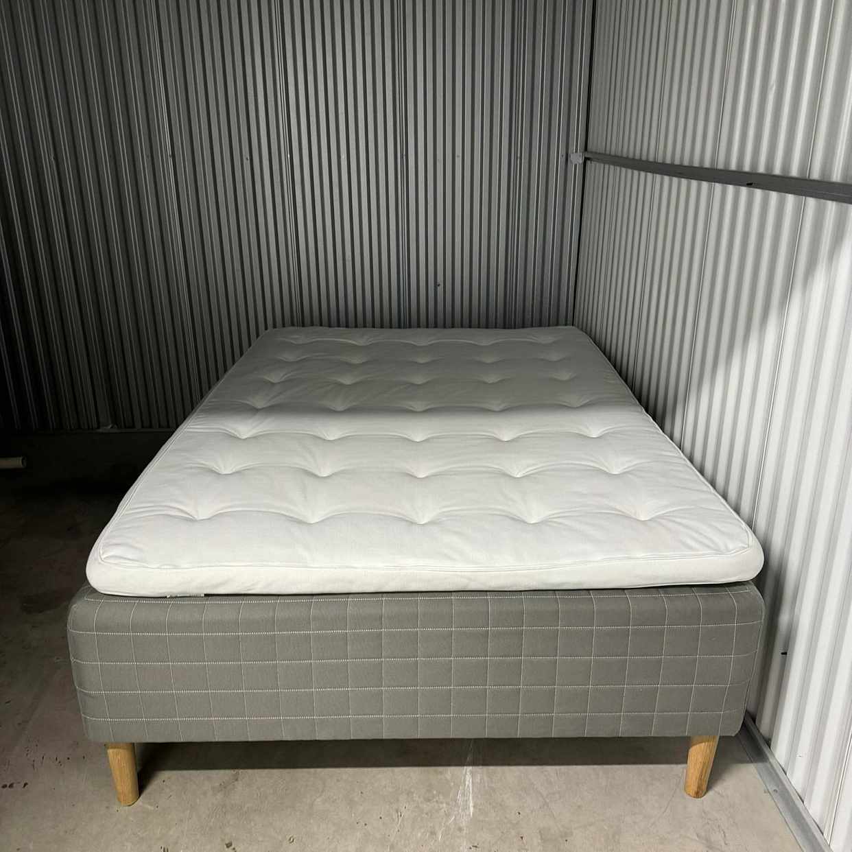 image of bed - Husby-Ärlinghundra Och Odensala